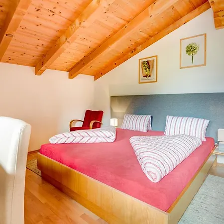 Privatunterkunft Landhaus Rieder *